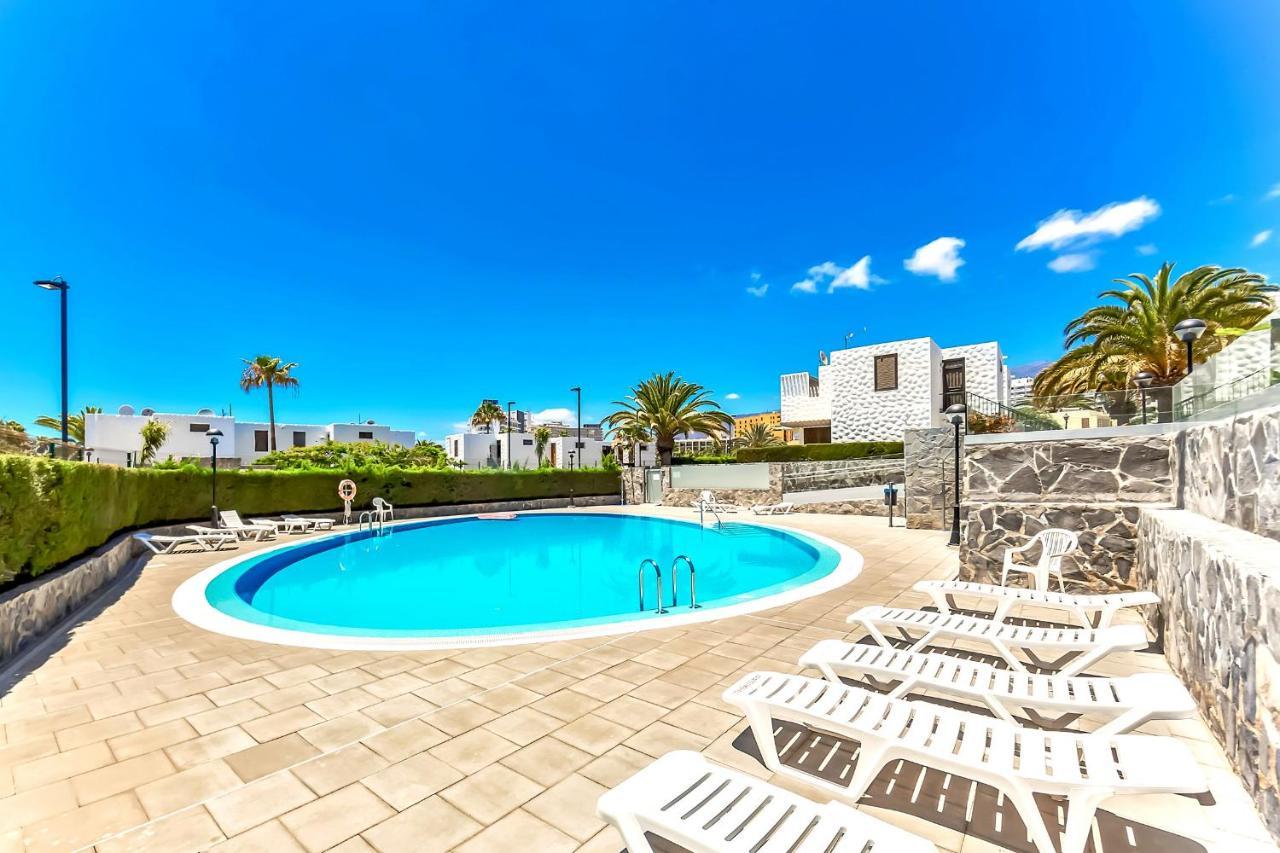 Apartment Near Playa De Las Americas With Wifi And Pool, Tenerife Sur Dış mekan fotoğraf