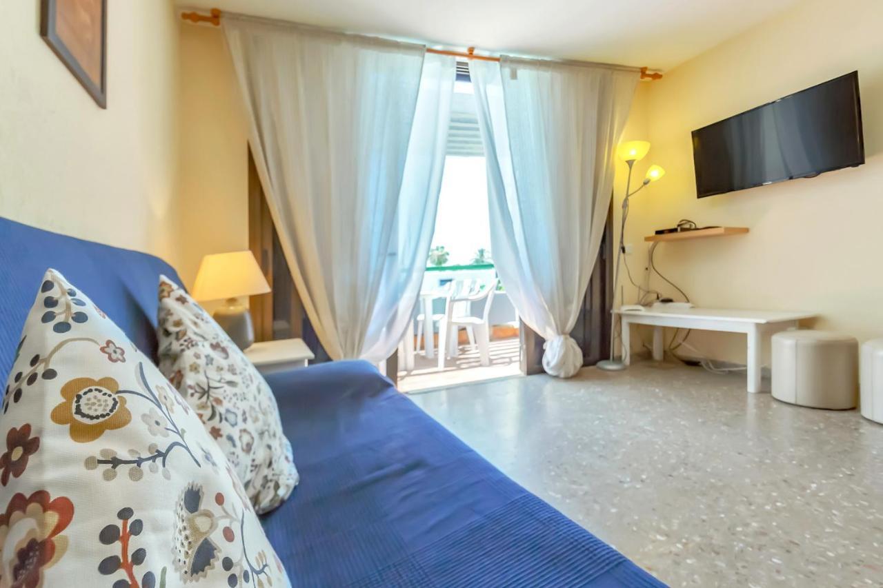Apartment Near Playa De Las Americas With Wifi And Pool, Tenerife Sur Dış mekan fotoğraf